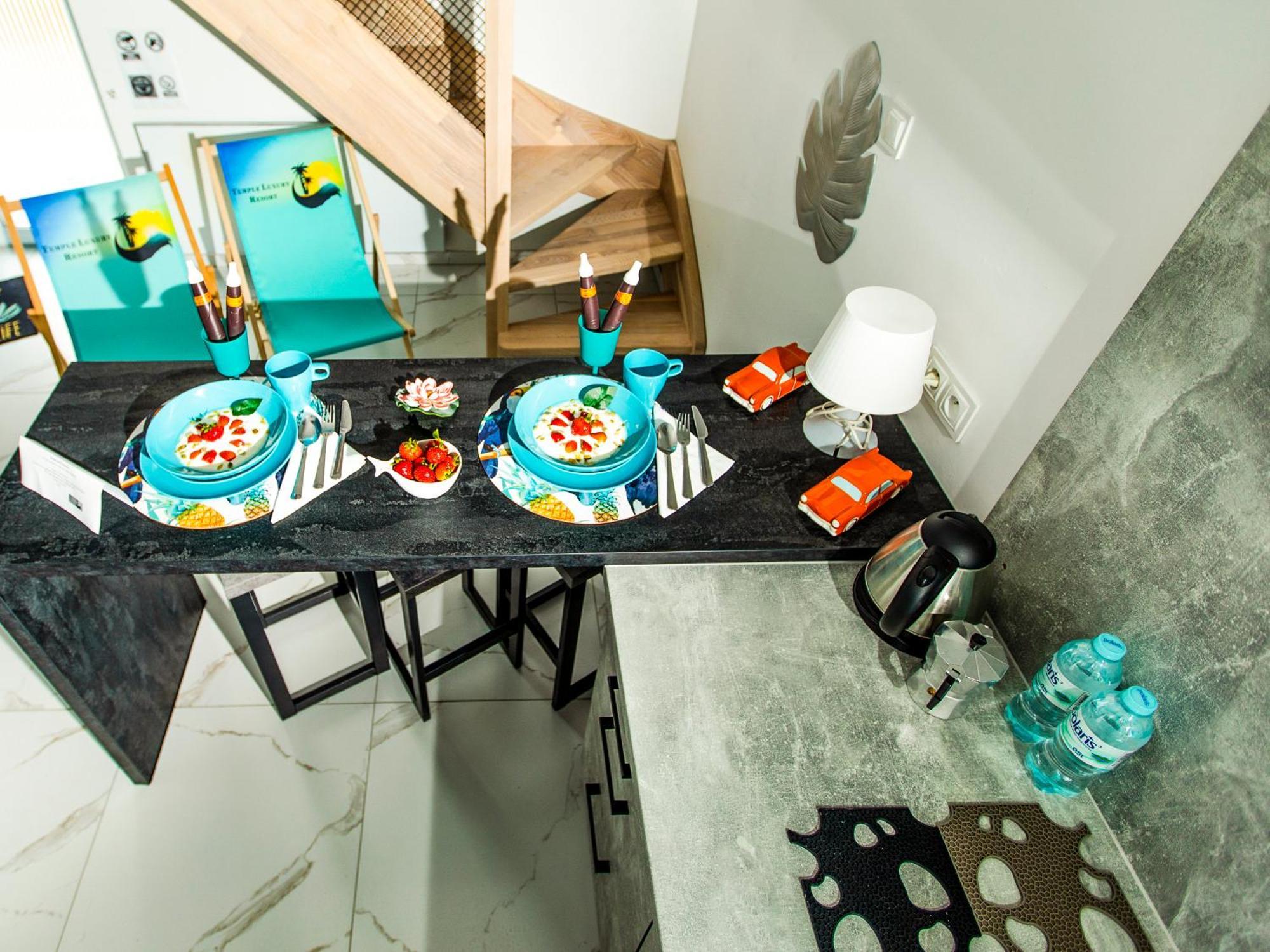Temple Luxury Resort Rewal Habitación foto